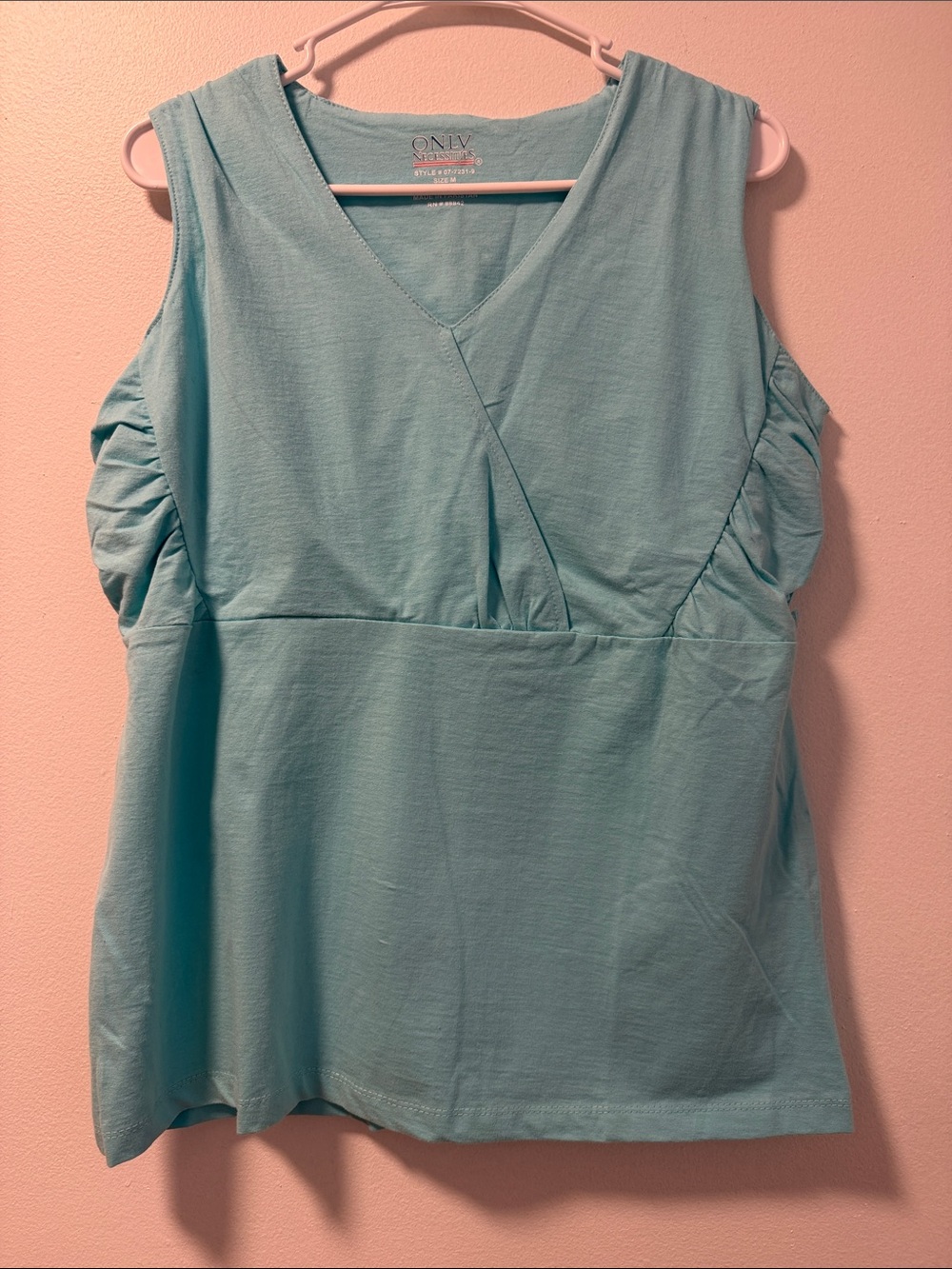 Only Necessities Light Aqua V-Neck Sleeveless Ruched Side Tank SZ M